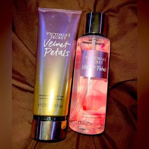 Victoria secret Velvet petals
